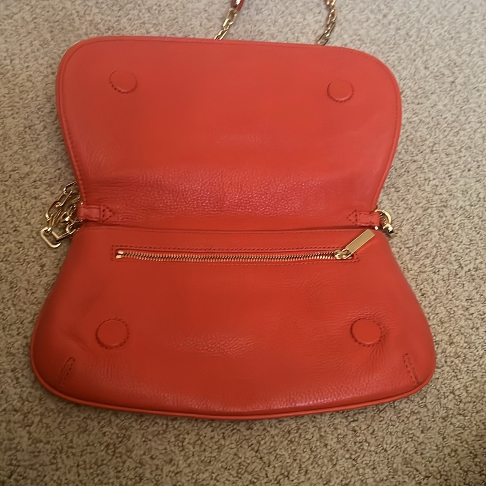 Tory Burch leather orange crossbody EUC - Picture 5 of 6